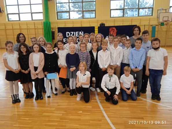 Dzień Edukacji Narodowej w Publicznej Szkole Podstawowej w Karłowicach