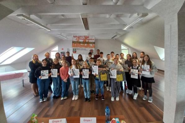 Eliminacje gminne Ogólnopolskiego Turnieju Wiedzy Pożarniczej Młodzież Zapobiega Pożarom pod patronatem Wójta Gminy Popielów